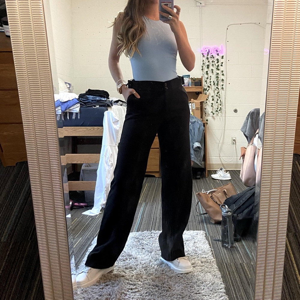 Black Toi et moi like Zara bloggers wide leg high waisted pants